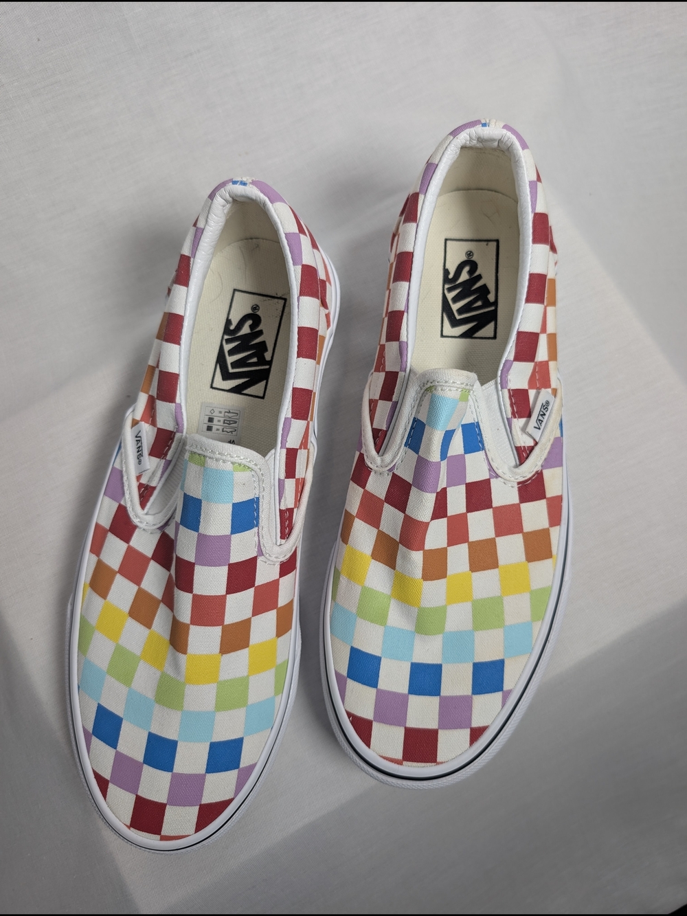 Vans Classic Slip-On Rainbow Checkerboard Sneakers Men's Size 7